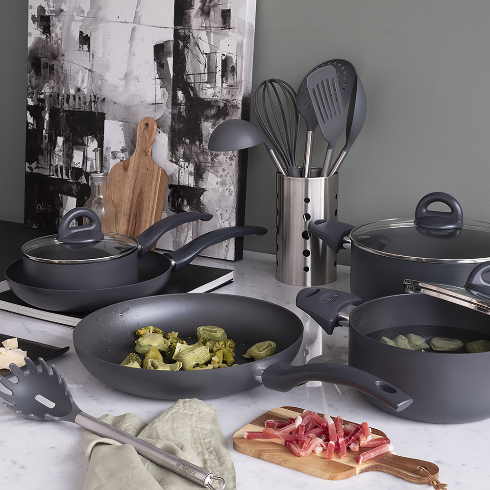 Linea Charcoal
